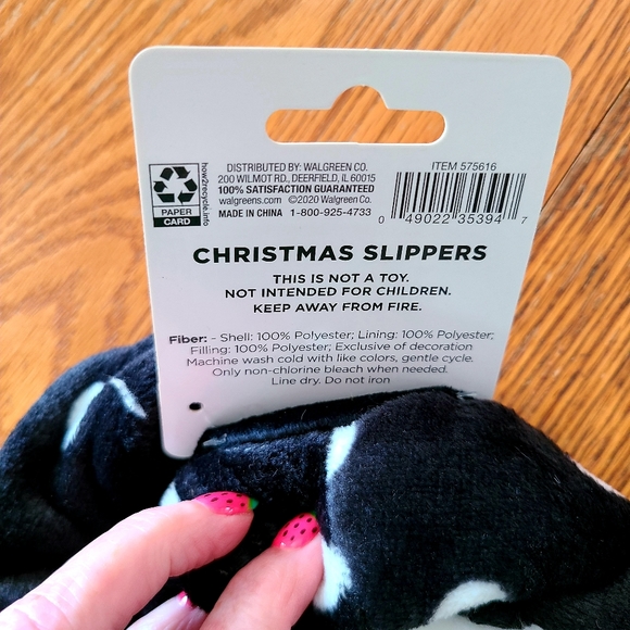 👀50% OFF☃️🧦NWT‼️ ADORABLE Snowman Ladies Slippers - Picture 4 of 5